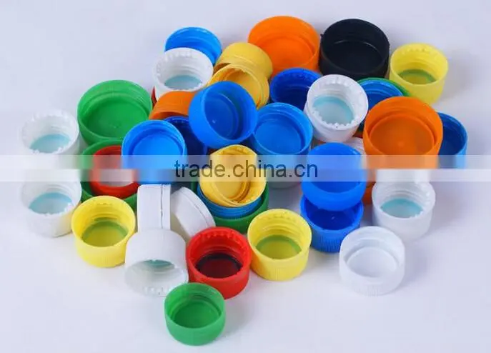China 28mm standard plastic water screw bottle caps supplier