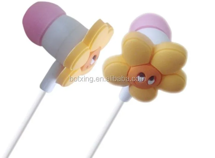 Teddy bear and flower earphones with custom design appearance