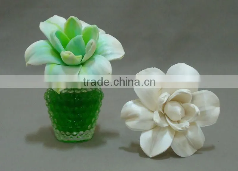 Sola flower diffuser