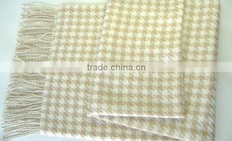 polyester classical design shawl scarf