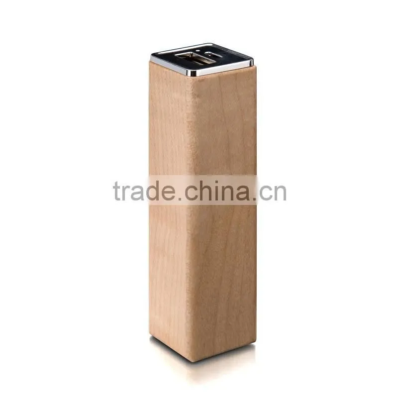 Wooden material cylindrical shape 2600mAh mobile powerbank charger with laser engraving logo as premium promotion gift