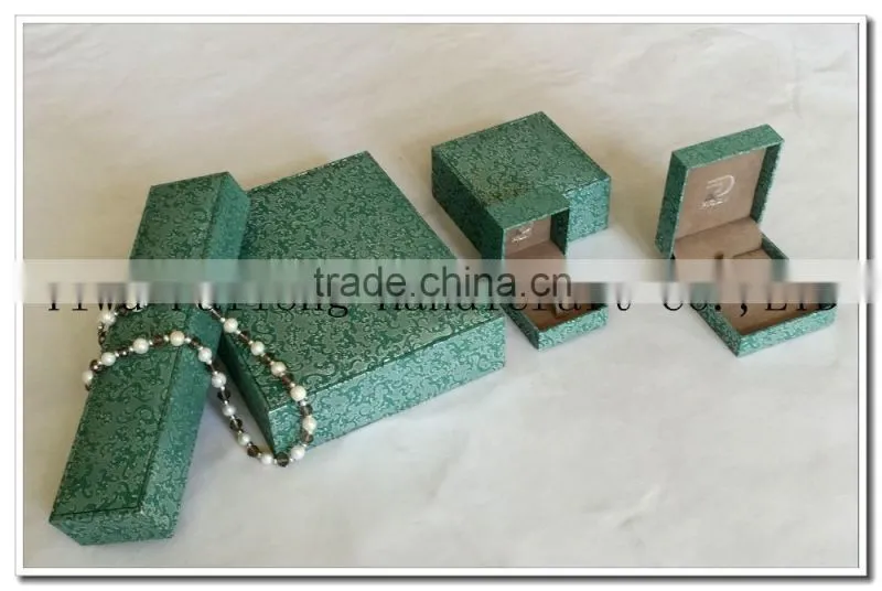 Plastic jewelry box with high quality