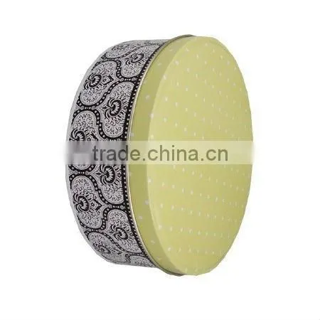 round gift tin box