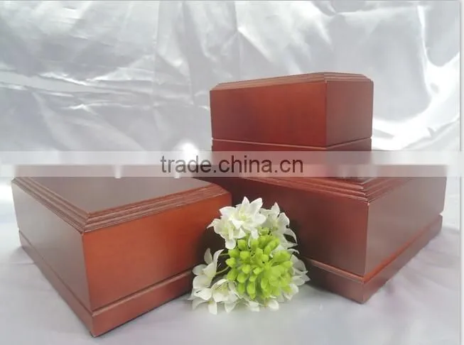 Custom wood material pet funeral urn for cremation