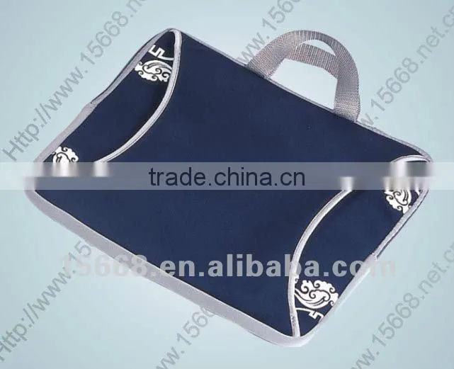 2014 fashion design neoprene laptop bag with handle