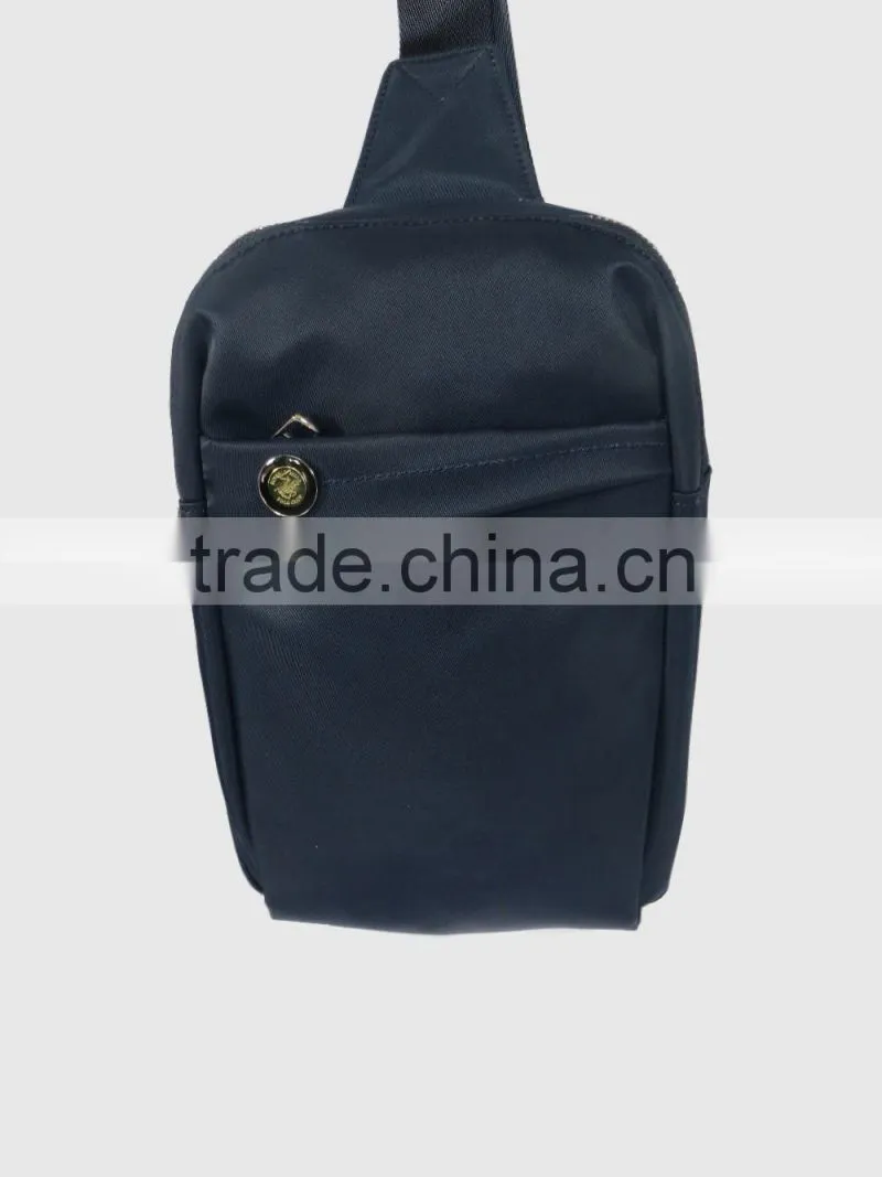 hot men and women fashion city durable sport waterproof chest pack bag