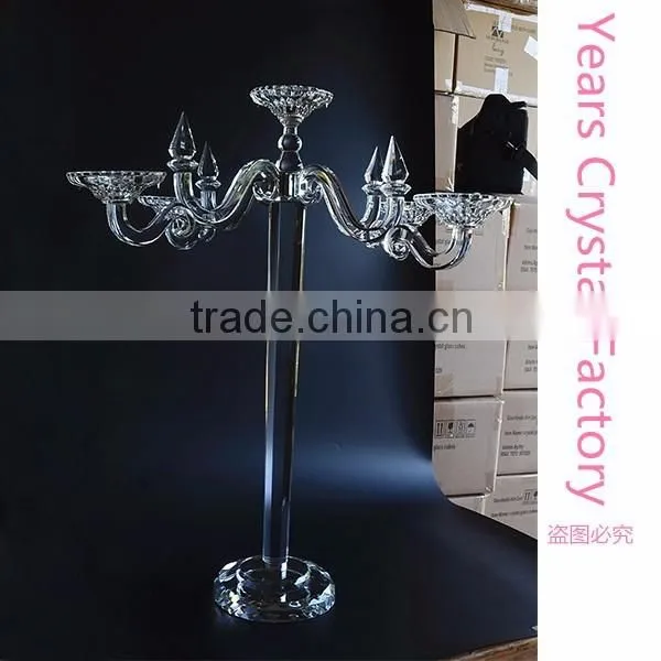 beautiful crystal candelabra for wedding centerpiece decoration glass hurricanes candelabra wedding favors stand