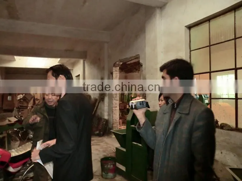 Competitive price walnuts in shell/walnut shell powder for water-oil separation.