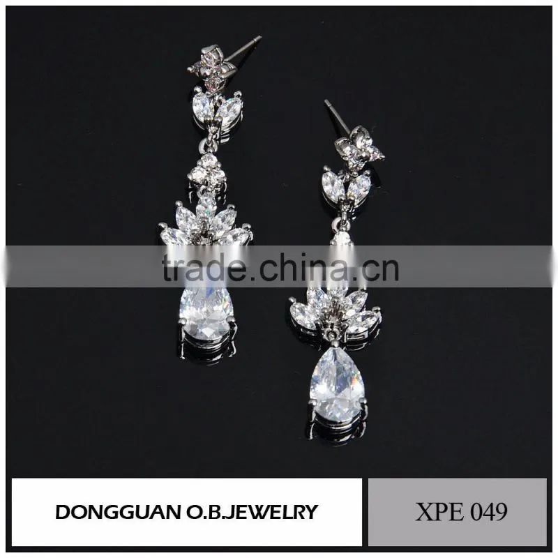 Beautiful sterling silver earring for lady, wholesale bridal jewelry flower earring design