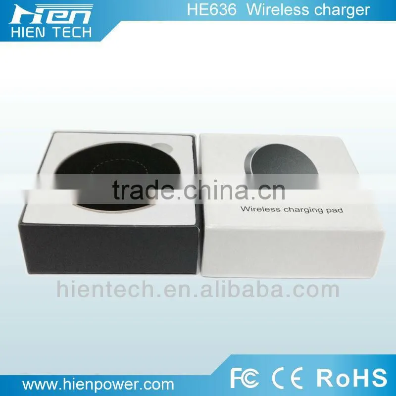 Ultra thin Qi induction charging pad Slim 5V1A Qi wireless charger
