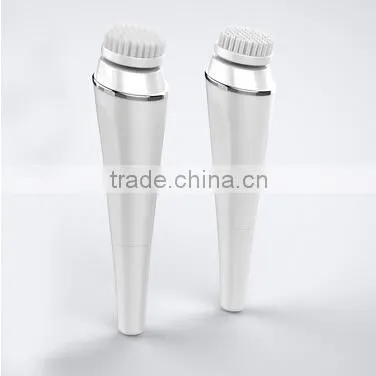 China Factory Beauty Product Deep Cleaning Beauty Product 360 Degree Rotation Facial Cleaner Hot Sale OEM Service