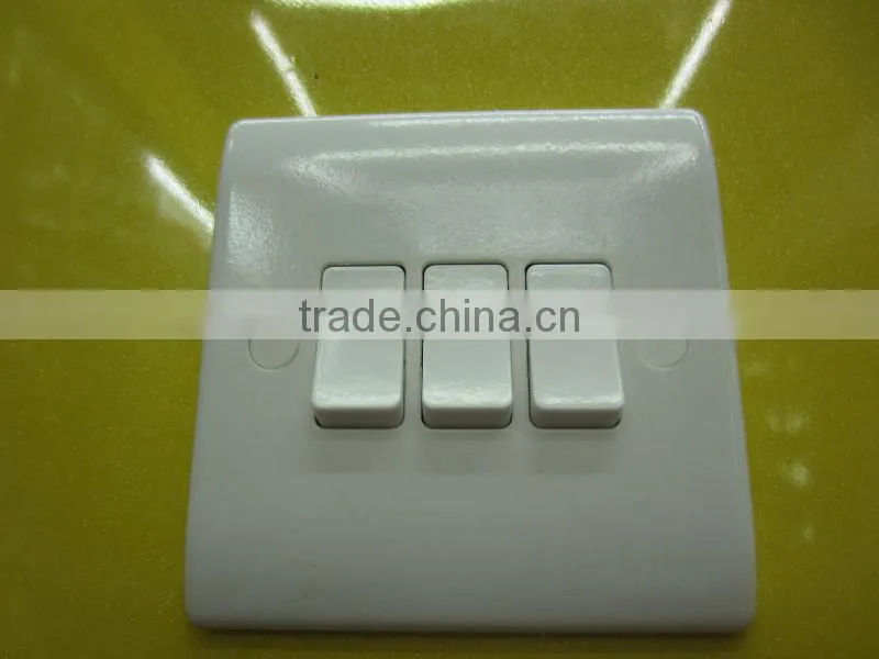 13 Amp Switched Socket
