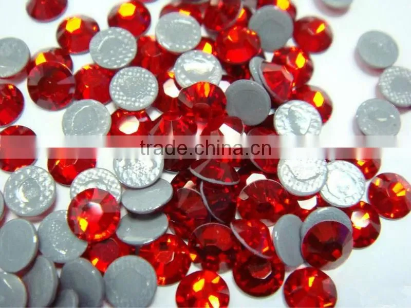 China factory wholesale decorative shiny leed free and multi size cheap loose flat back strass hot fix rhinestone for garment