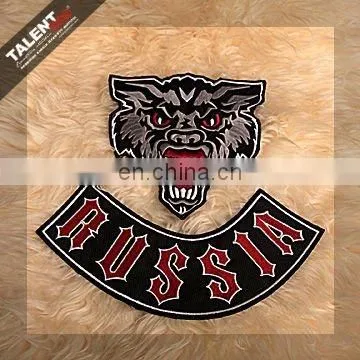 custom Fashion design embroidery woven label for garment