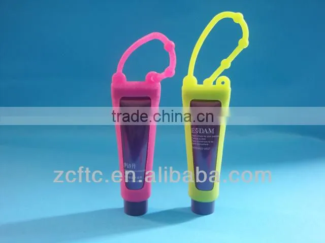 20ml 30ml animal silicone hand sanitizer holder in monkey shape,cute mini shampoo bottle with silicone case