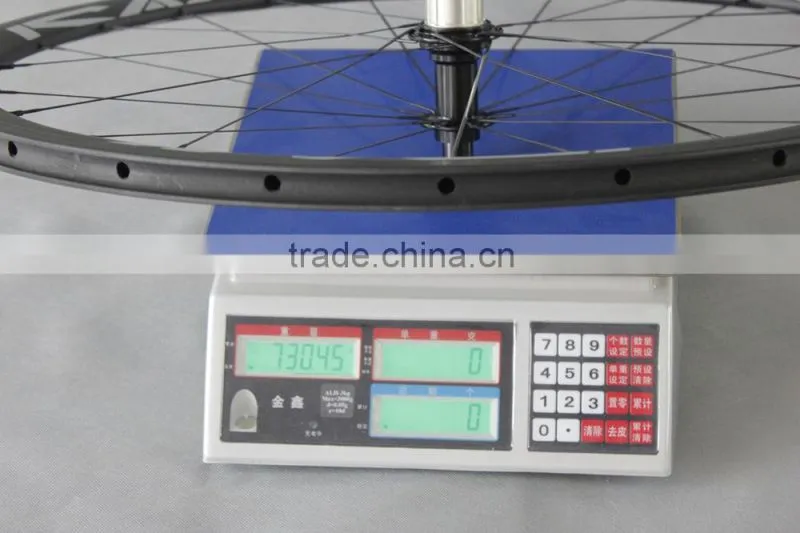 High end carbon road bike wheels Sapim spokes,Powerway R13 hub,road bike carbon wheels