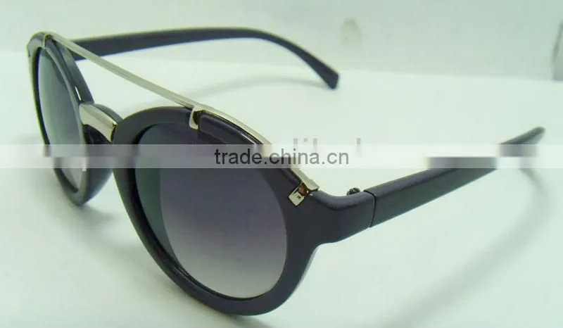 2013 New Fashion Plastic Sunglasses