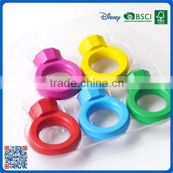2016 high quality 3D ring shaped 5 colors crayon for school children