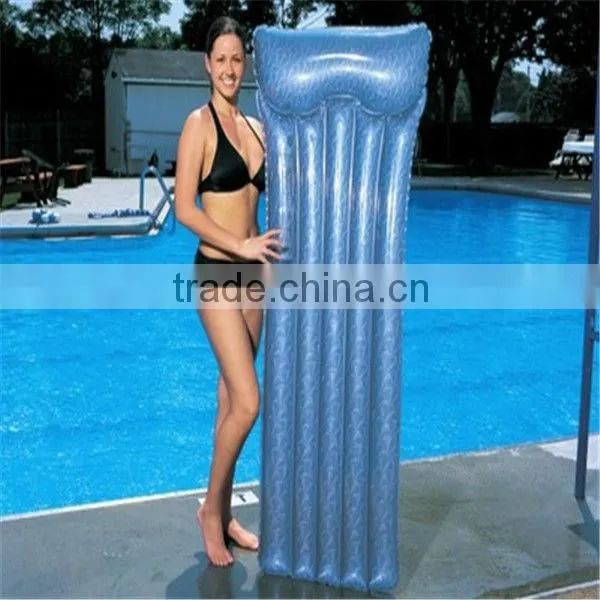 Inflatable swimming pool noodles