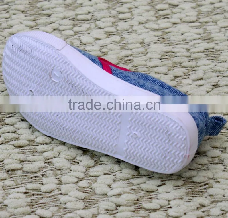 New cheap kids canvas shoes