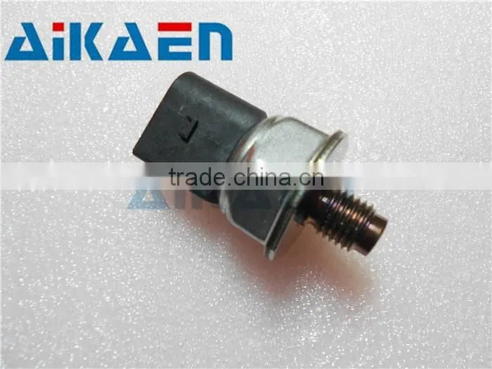 Fuel Rail Pressure Sensor 55PP22-01,55PP2201 Electronic Pressure Sensor