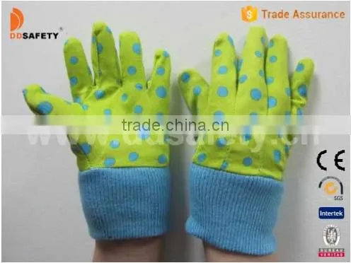 DDSAFETY Green Dots Design Back Knitted Wrist Protective Kids Hands Garden Gloves