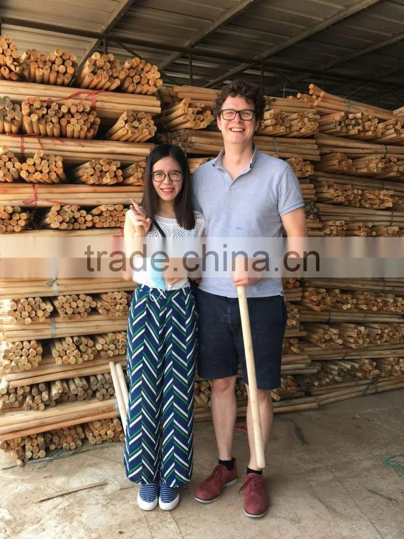 Dry smooth natural broom handle wood factory in China Guigang city