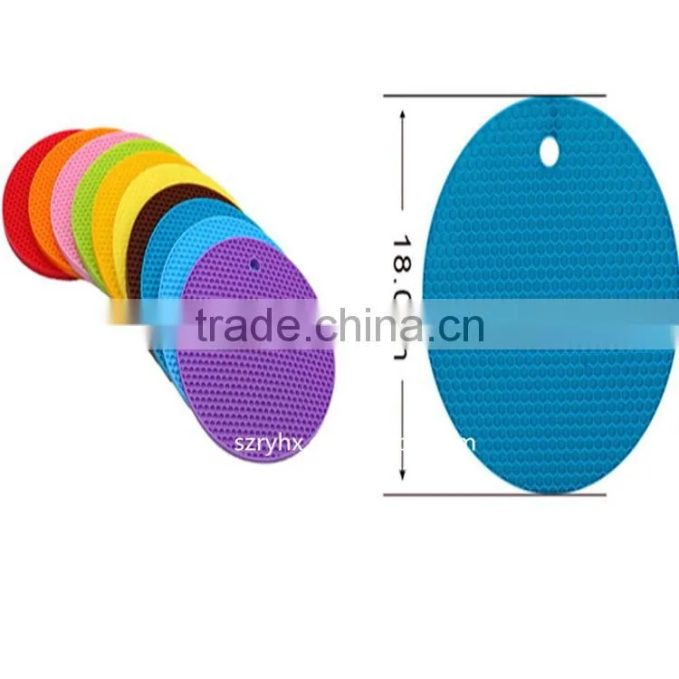 Hot sale FDA and LFGB food grade colorful square shape silicone table mat & silicone placemat