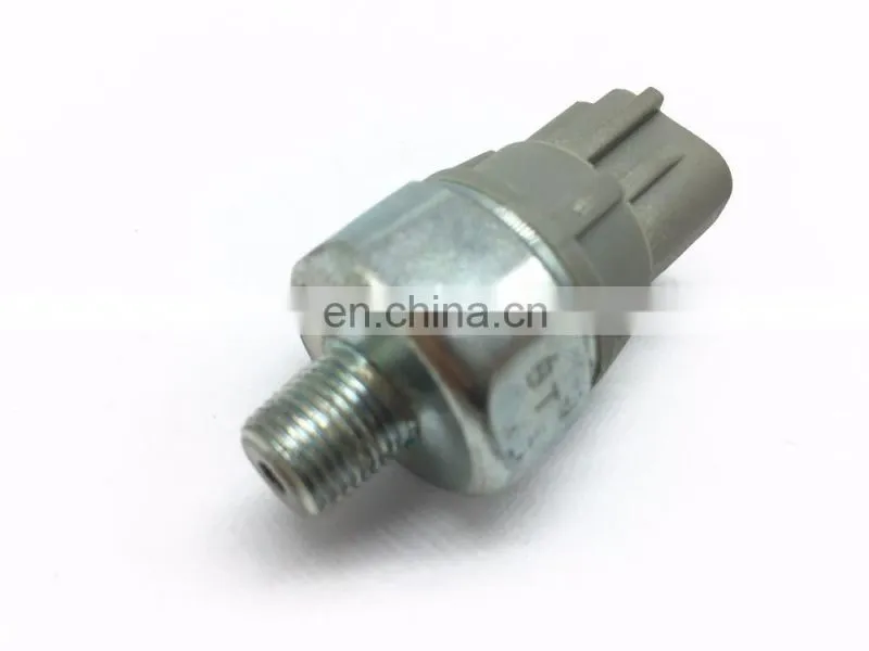 Engine Oil Pressure Switch for T0yota Yaris Corolla Prius Vios 83530-60020