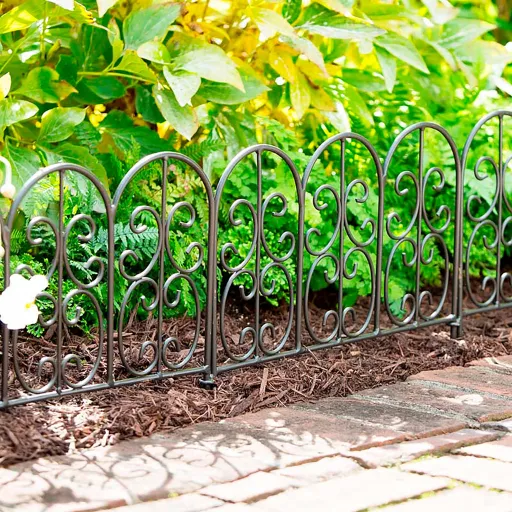 cast iron garden fence (3)