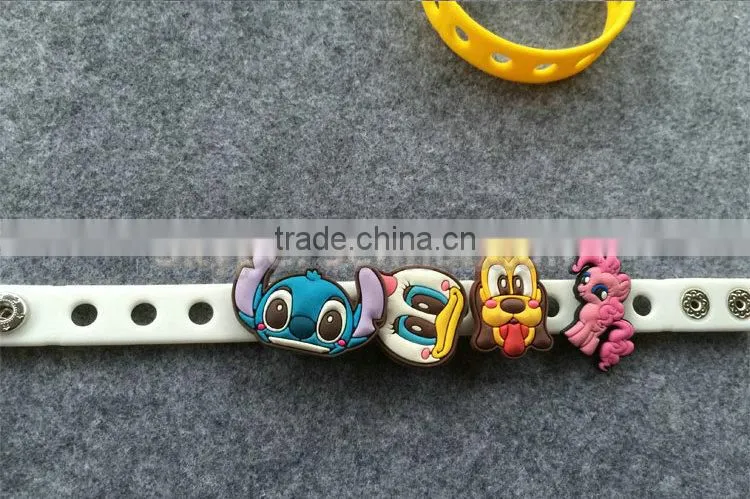 Personalized Cheap Charm Silicone rubber Bracelets with PVC Charms