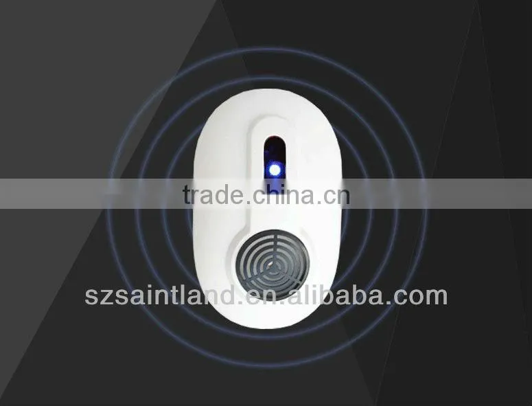 SD-042 dual sonic pest repeller