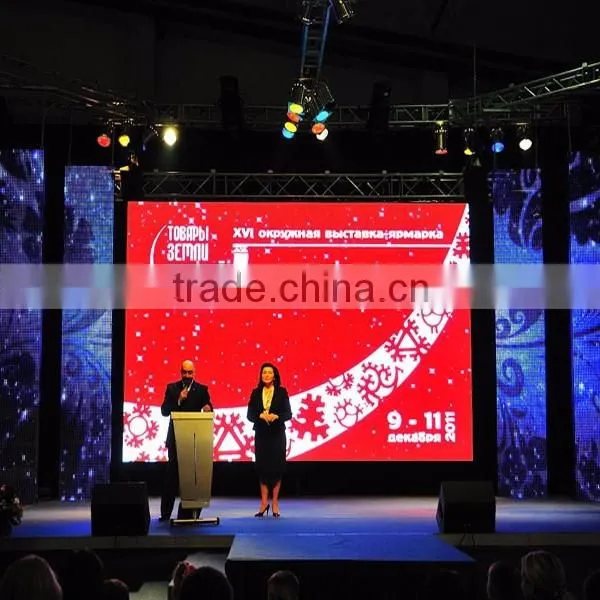 SMD2121 P4 Indoor LED Video Wall for Stadium , 1R1G1B Full Color LED Display for Advertising