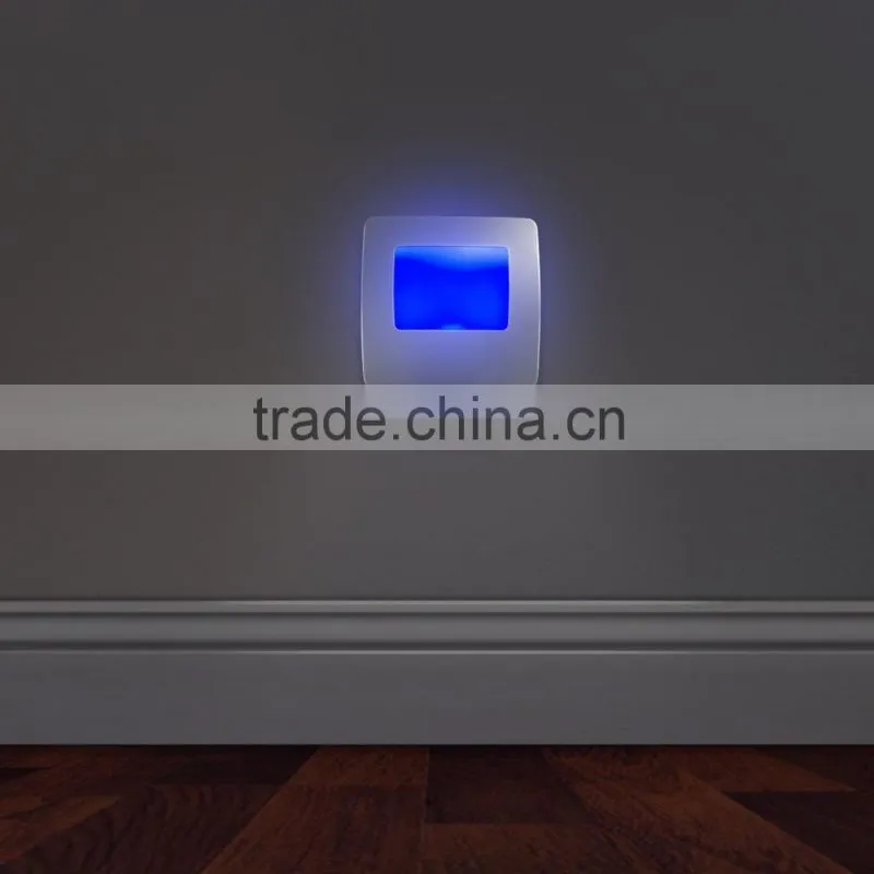 Plug-In LED night lights-Blue or Green setting-ultra Slim