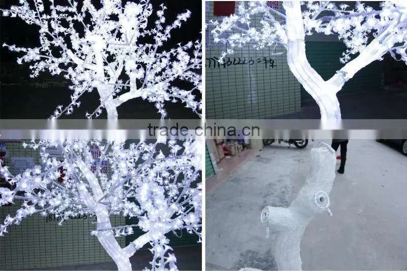 Attractive and durable solar garden light