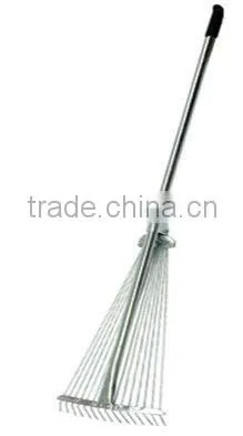 retractable rake
