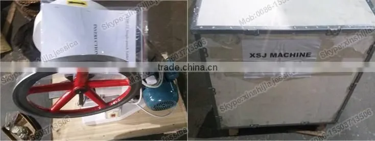 Customized tablet press mould for tablet making