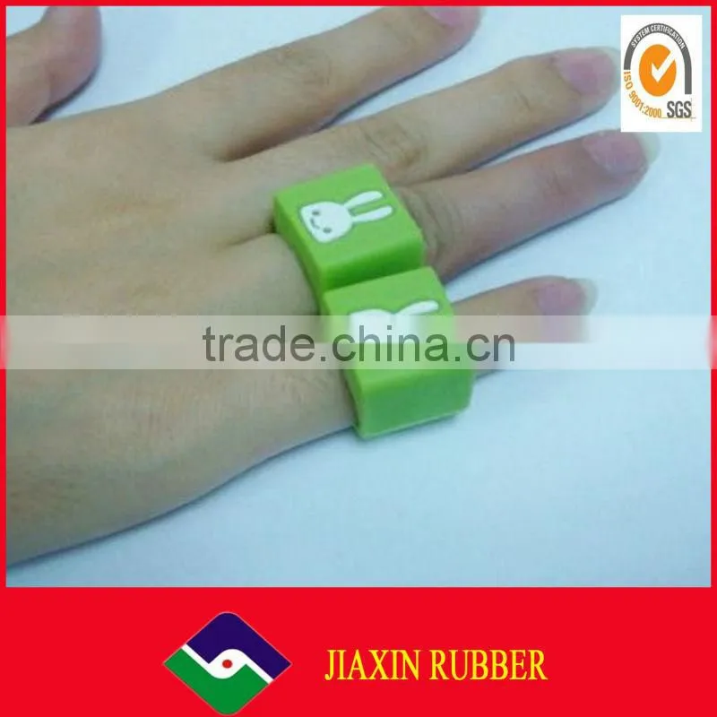 Fashion finger ring designs for girls