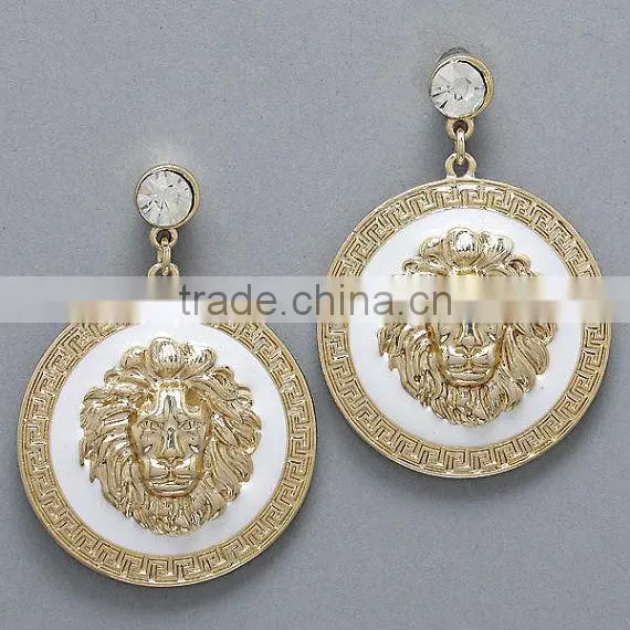 Vintage silver Lion Medallion Rings, Lion Rings, Round Lion Rings for girls