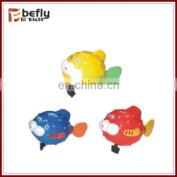 Promotional wind up kids plastic fish toys