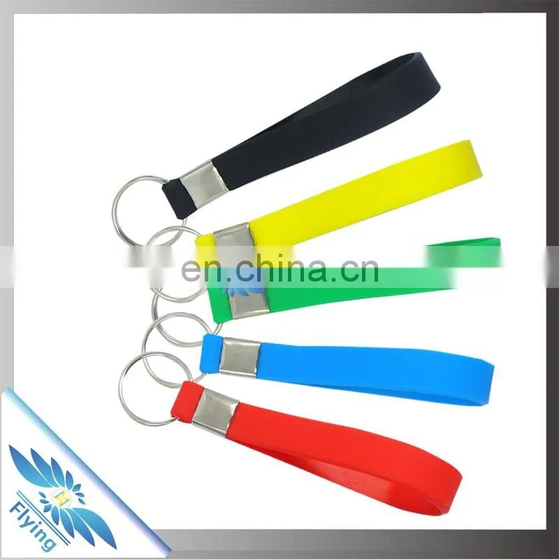 Custom rubber keychain/silicone keychain/silicone bracelet key ring
