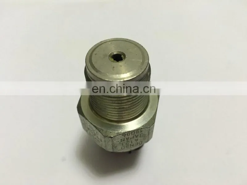 Fuel Pressure Sensor for Toyota Avensis Corolla RAV4 Hilux 1KD-FTV OEM #89458-71010/499000-6121
