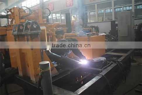 High Efficiency! 200m Depth, HFW200L Crawler Water Well Drilling Equipment