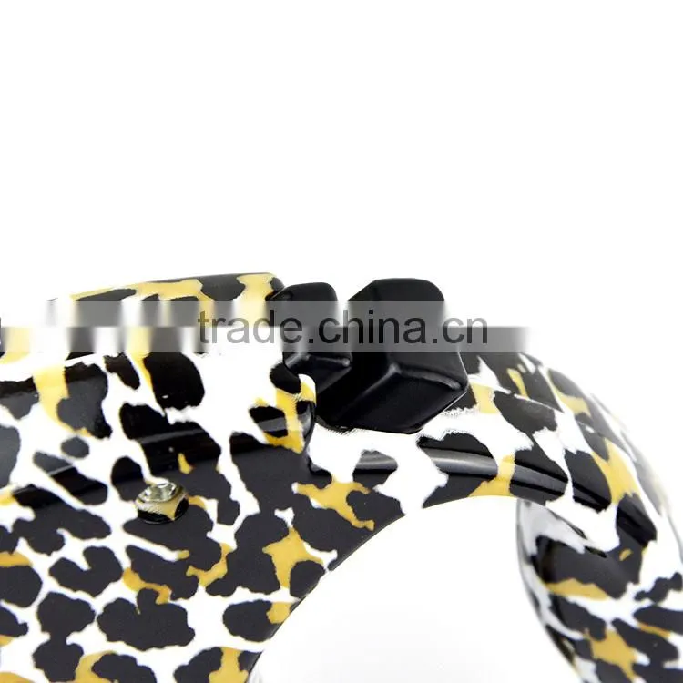 Fashionable waterproof retractable dog leash