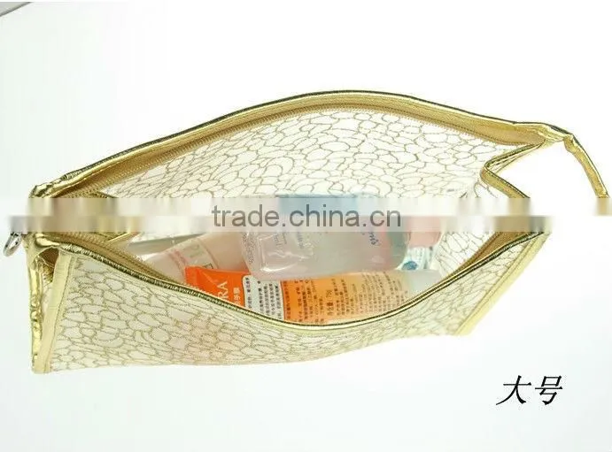 Free custom design elegant PVC clear cosmetic bags wholesale