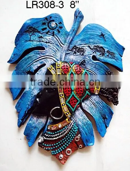 Resin Souvenir Leaf Shape Wall Hanging Ornament