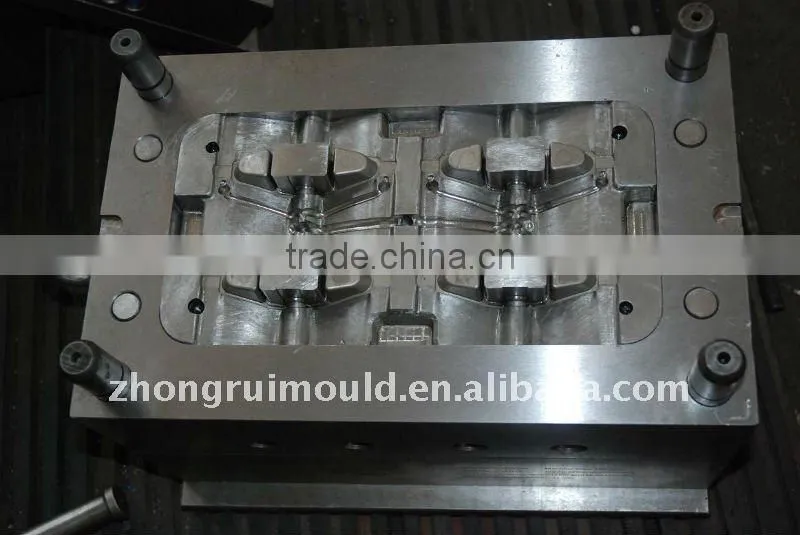 plastic connector base injection mould
