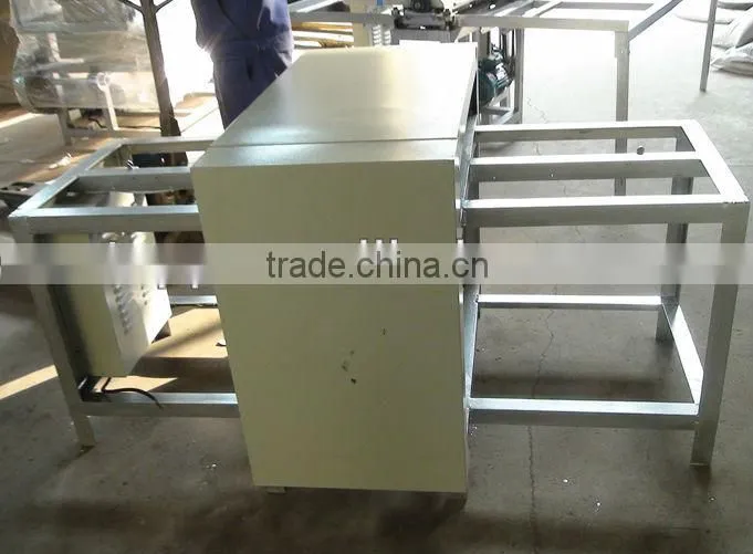 Half Automatic Peanut Brittle Cutting Machine