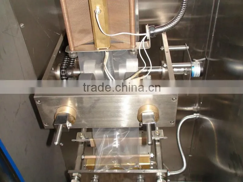 Automatic liquid filling and packaging machinery milk packing machine