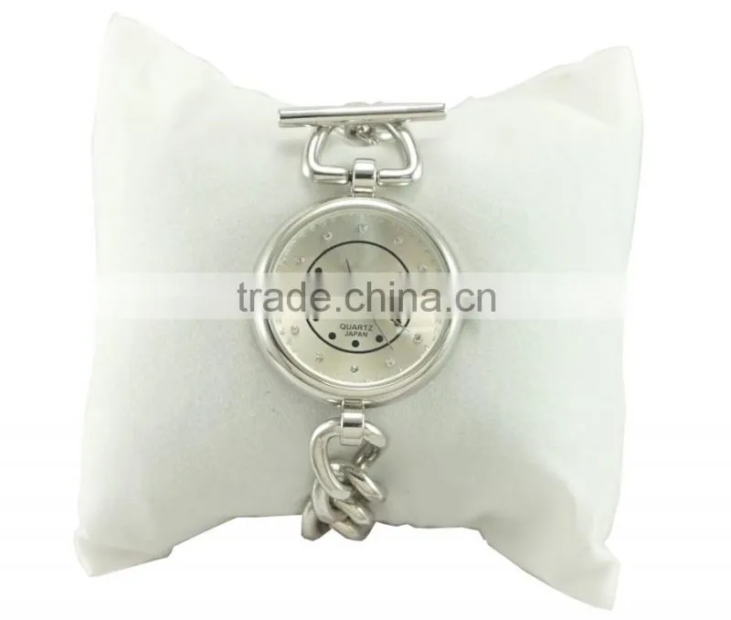 Fahsion Women Wristwatch Elegant Watch chain bracelet watches